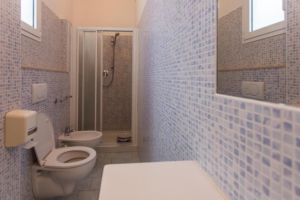 Hotel Trieste Чезенатико Стая снимка